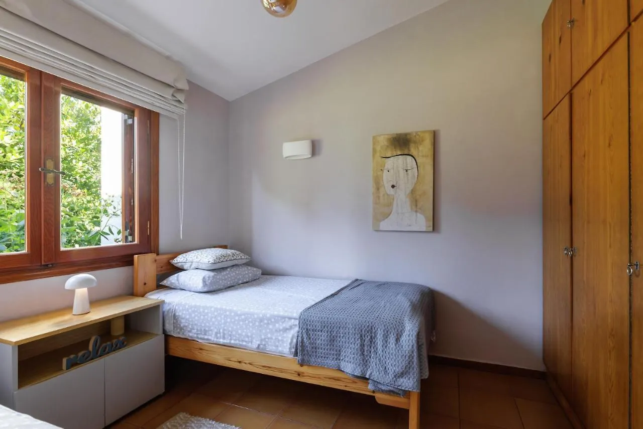 ניאה אירקליה Luna Villa Private Beach  ניאה אירקליה